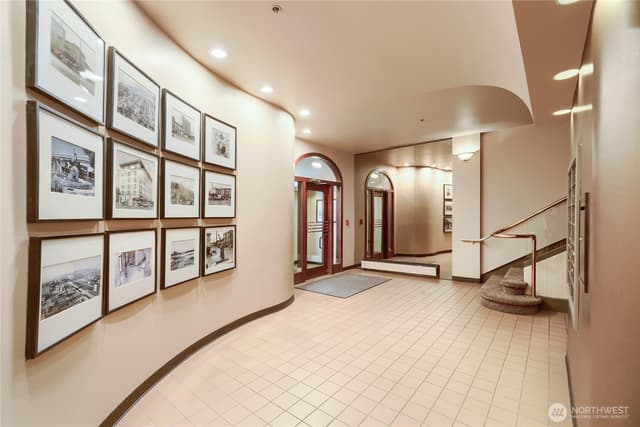 Property photo for 2700 4th Avenue #301, Seattle photo 3