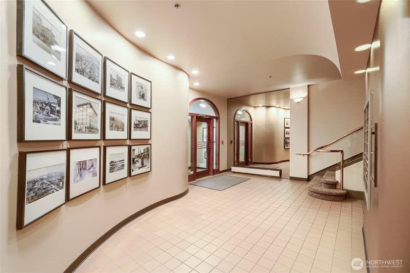 Property photo for 2700 4th Avenue #301, Seattle photo 3