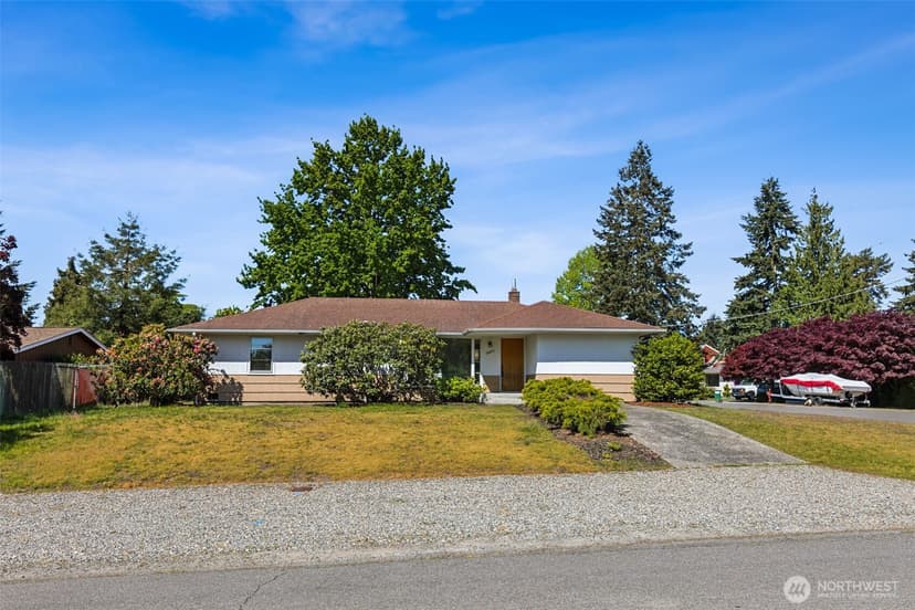 Property photo for 14205 11th Avenue SW, Burien photo 2