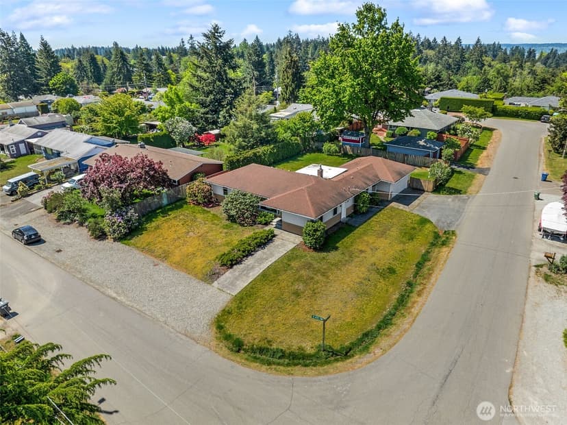 Property photo for 14205 11th Avenue SW, Burien