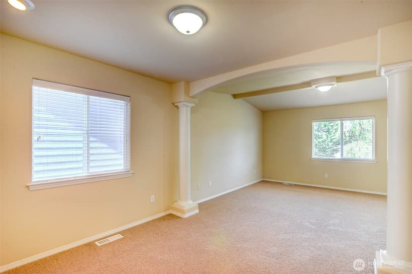 Property photo for 5709 119th Place NE, Marysville photo 28