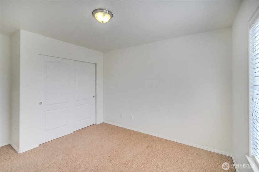 Property photo for 5709 119th Place NE, Marysville photo 38