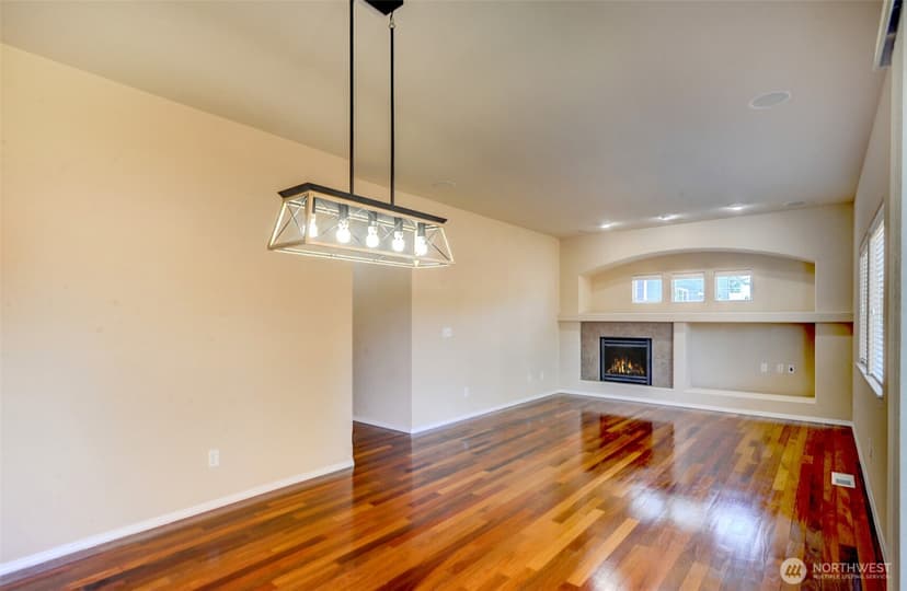 Property photo for 5709 119th Place NE, Marysville photo 24