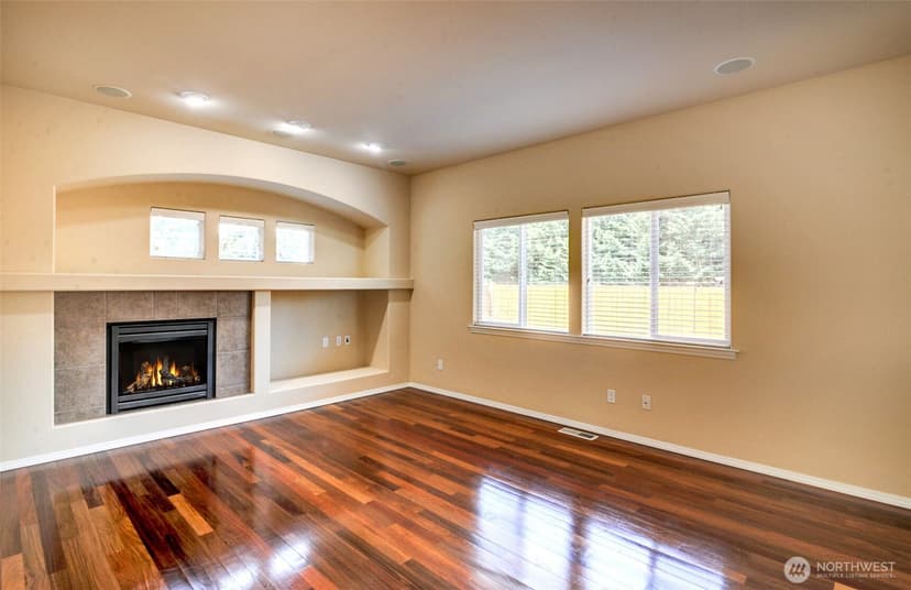 Property photo for 5709 119th Place NE, Marysville photo 20