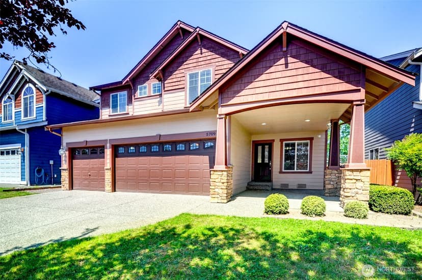 Property photo for 5709 119th Place NE, Marysville photo 3