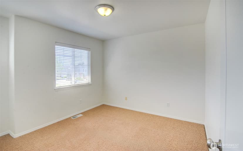Property photo for 5709 119th Place NE, Marysville photo 35
