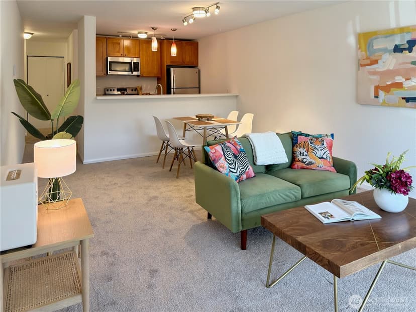 Property photo for 5834 NE 75th Street #B202, Seattle