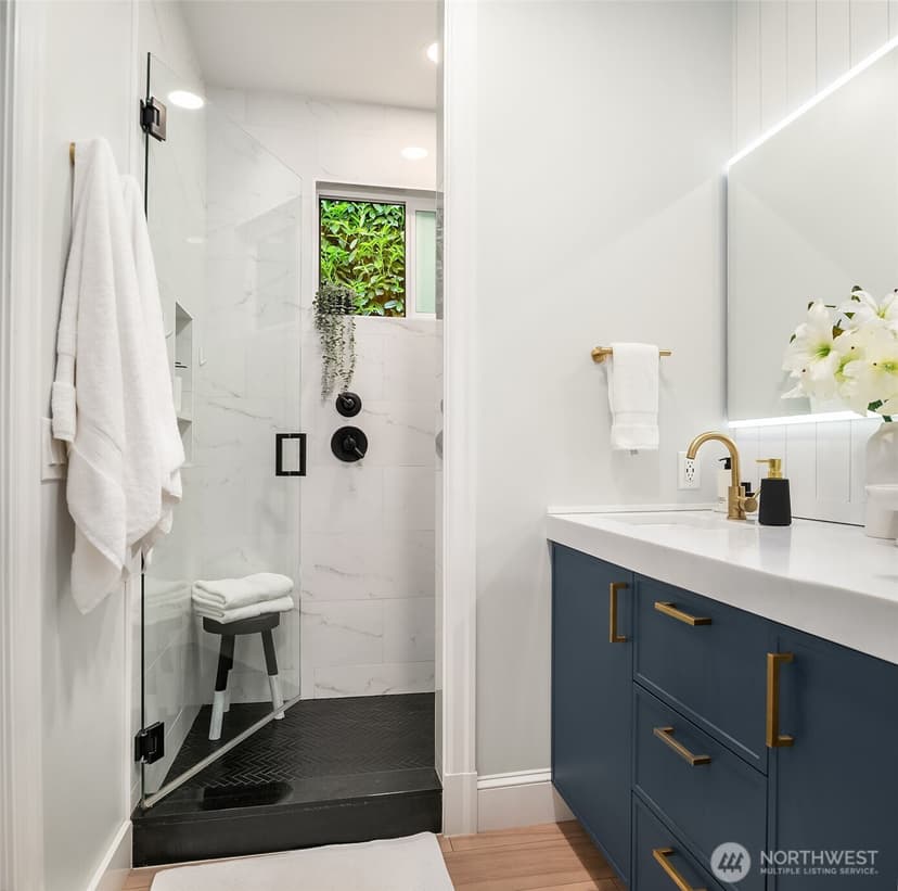 Property photo for 601 Fullerton Avenue, Seattle photo 12