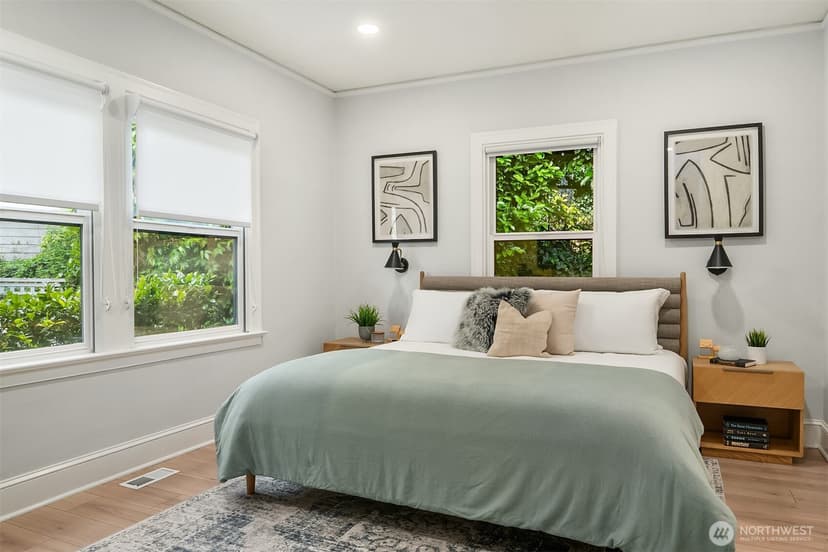 Property photo for 601 Fullerton Avenue, Seattle photo 10