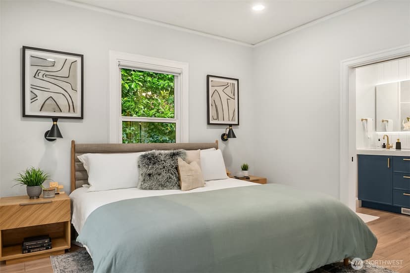 Property photo for 601 Fullerton Avenue, Seattle photo 11