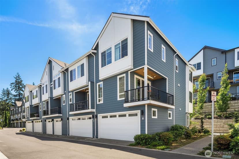 Property photo for 18829 67th Drive NE #1, Kenmore