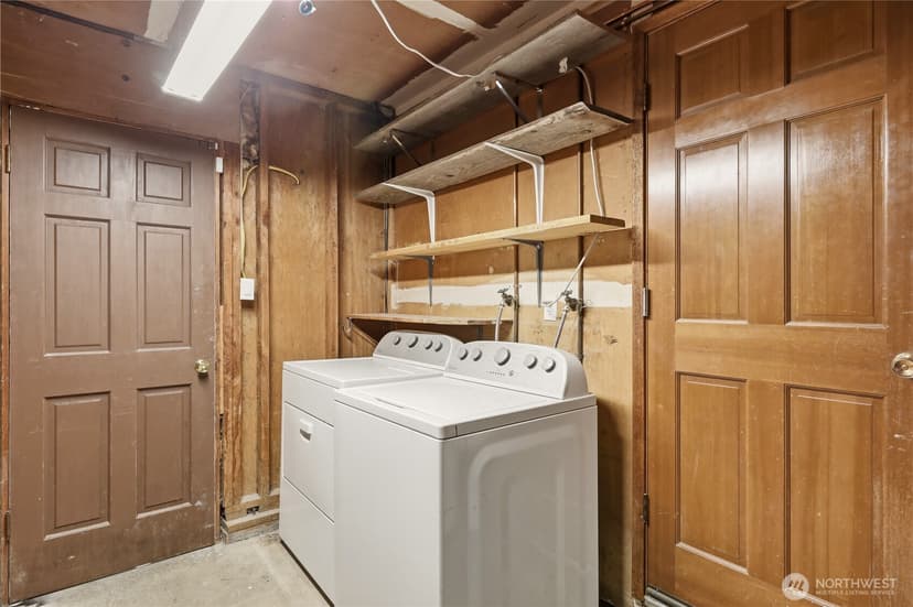 Property photo for 2301 Jade Avenue, Everett photo 23