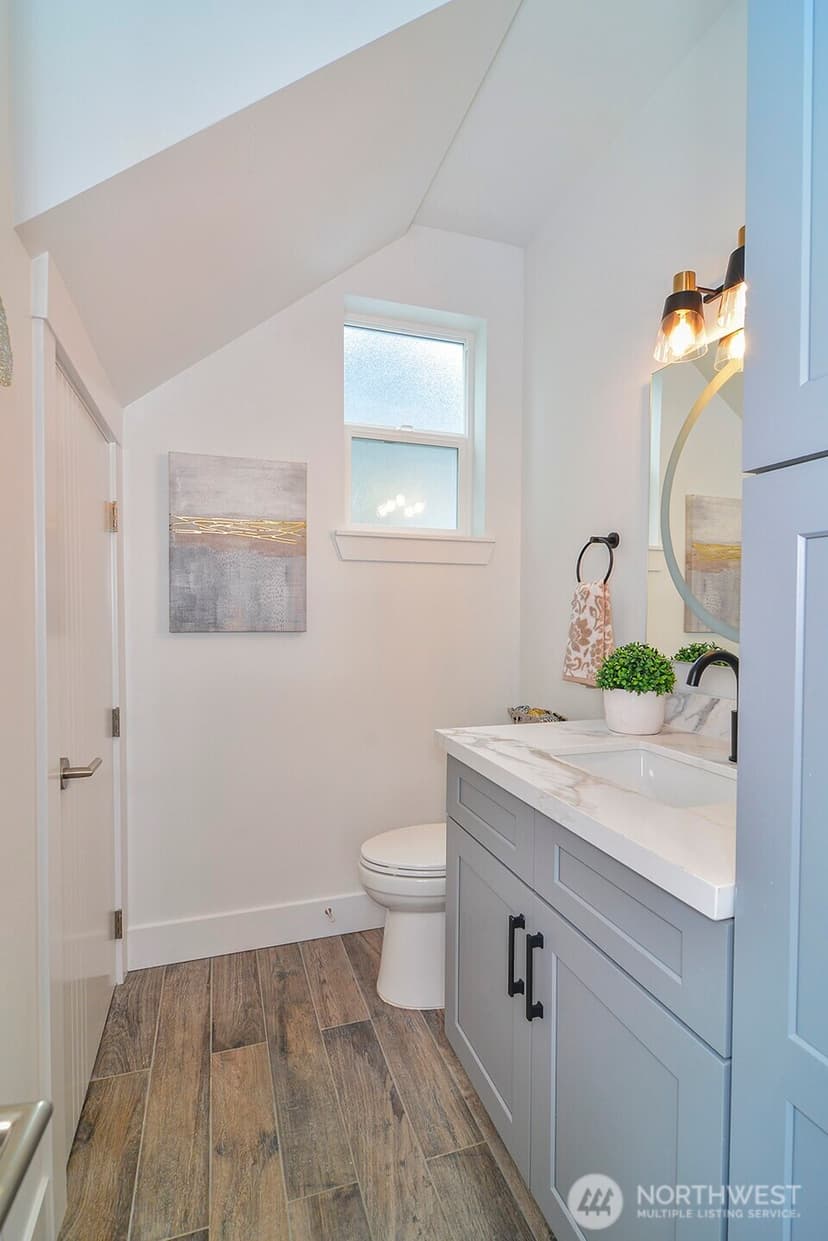 Property photo for 2336 B 23rd Avenue S, Seattle photo 3
