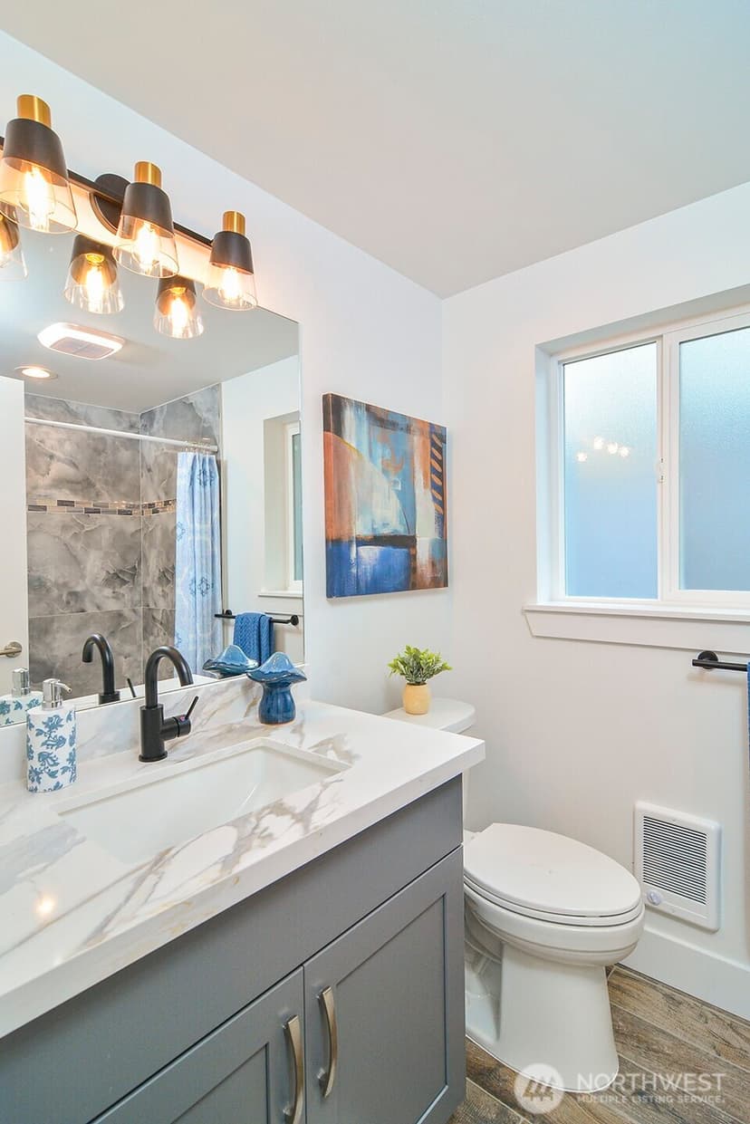 Property photo for 2336 B 23rd Avenue S, Seattle photo 22