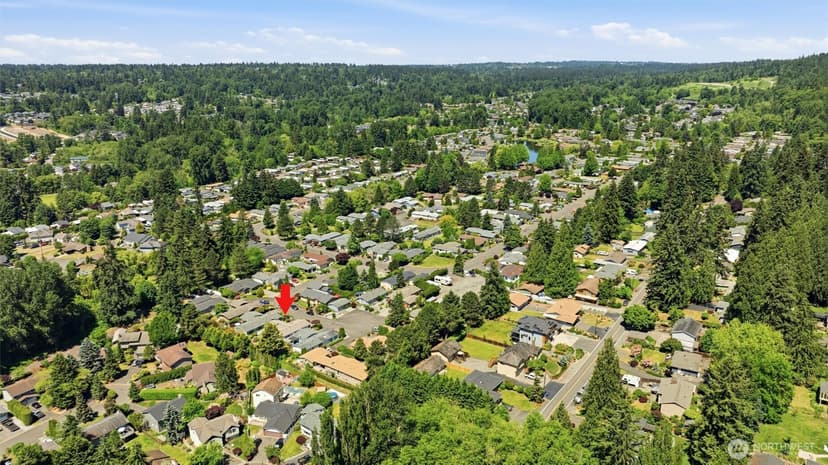 Property photo for 24324 9th Avenue W, Bothell photo 38