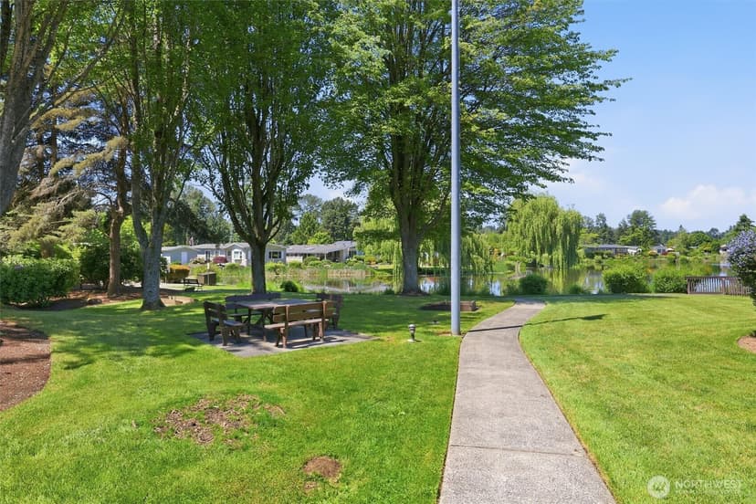 Property photo for 24324 9th Avenue W, Bothell photo 31