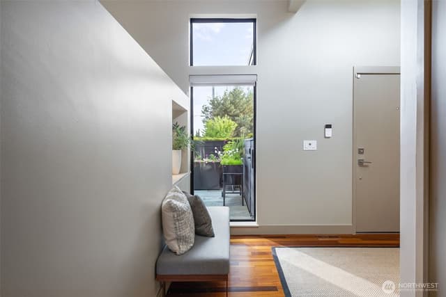 Property photo for 3901 E McGilvra Street, Seattle photo 4