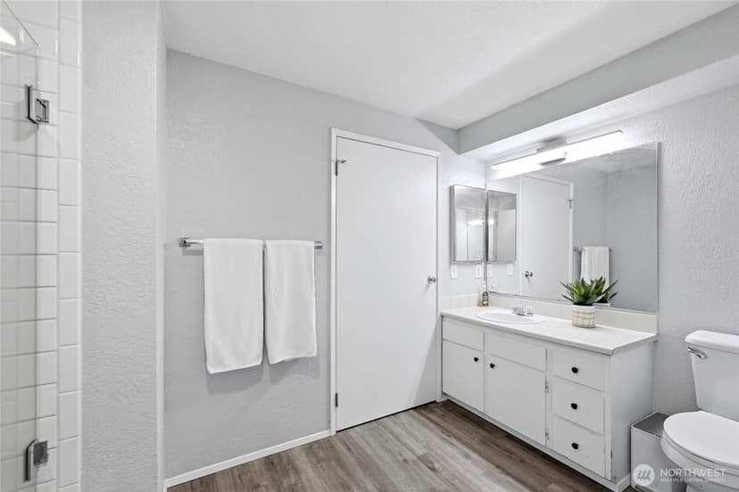 Property photo for 25005 98th Place S #C102, Kent photo 21