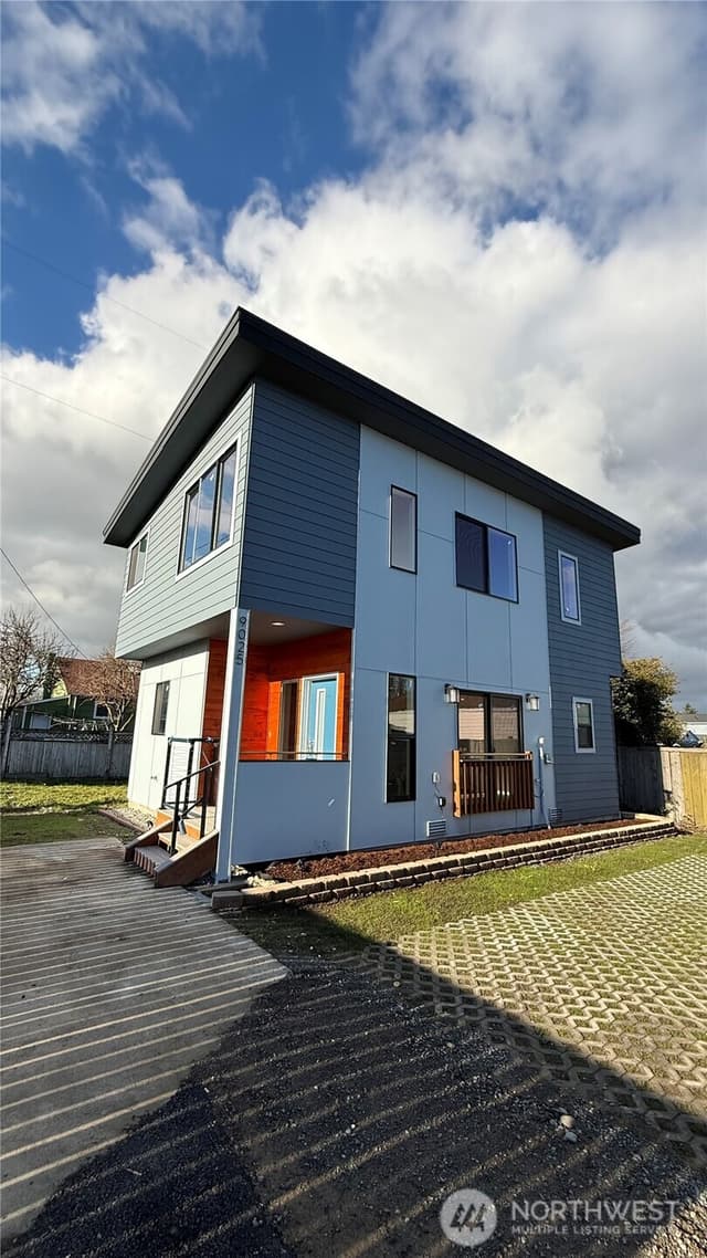 Property photo for 9025 38th Avenue S, Seattle