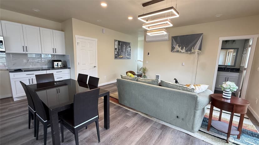 Property photo for 9025 38th Avenue S, Seattle photo 5