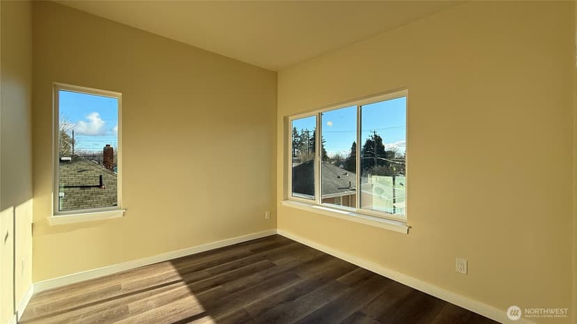Property photo for 9025 38th Avenue S, Seattle photo 18