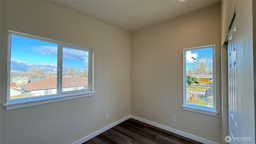 Property photo for 9025 38th Avenue S, Seattle photo 23