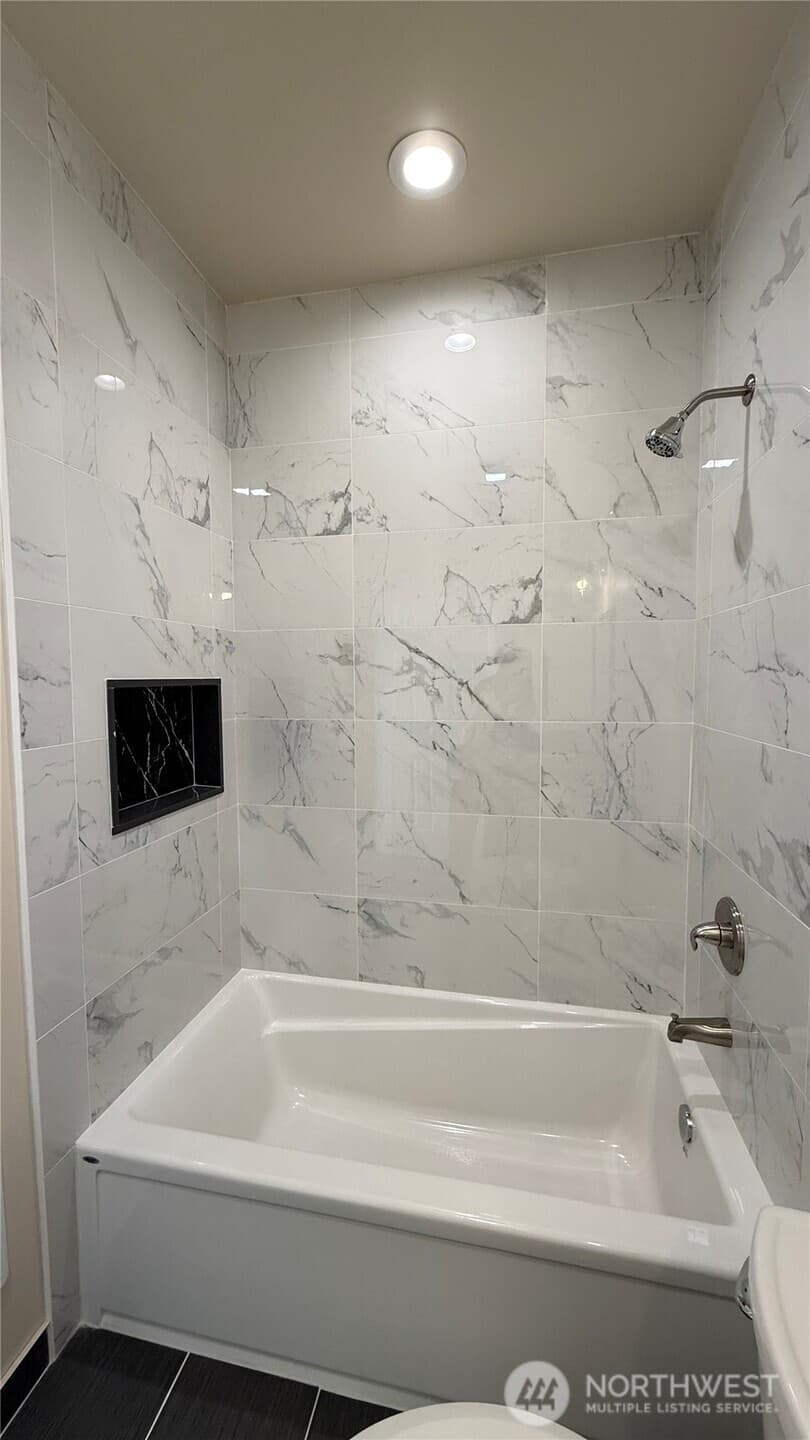Property photo for 9025 38th Avenue S, Seattle photo 11