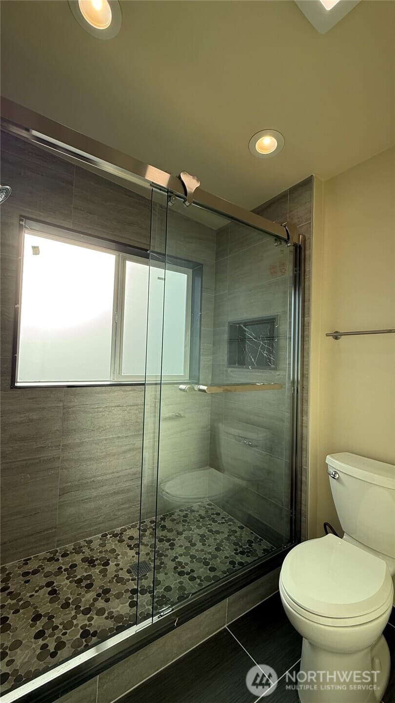 Property photo for 9025 38th Avenue S, Seattle photo 14
