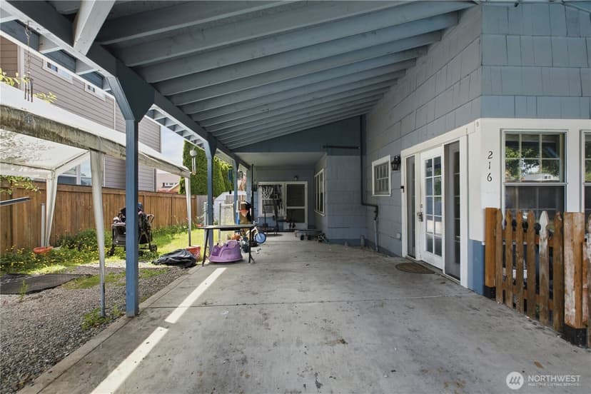 Property photo for 216 127th Street E, Tacoma photo 27