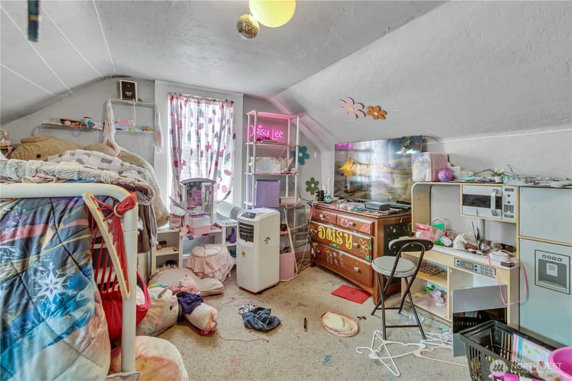 Property photo for 216 127th Street E, Tacoma photo 24