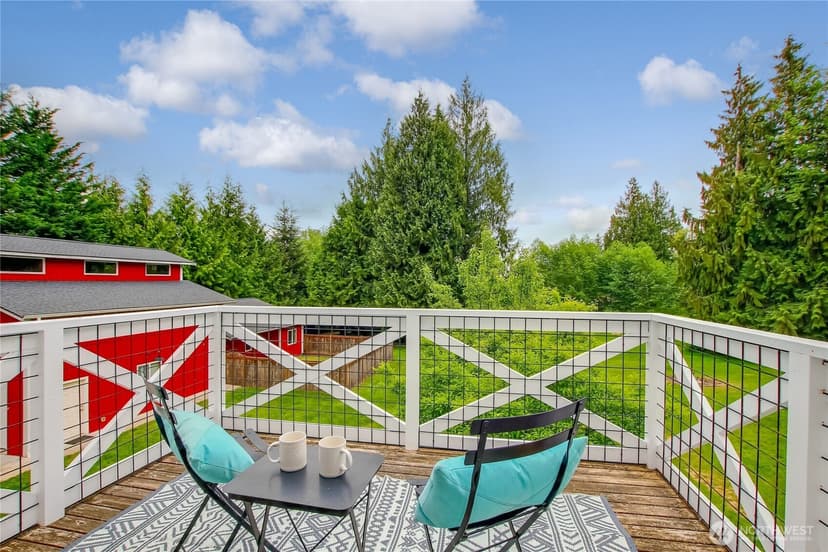 Property photo for 16023 Snohomish Avenue, Snohomish photo 17