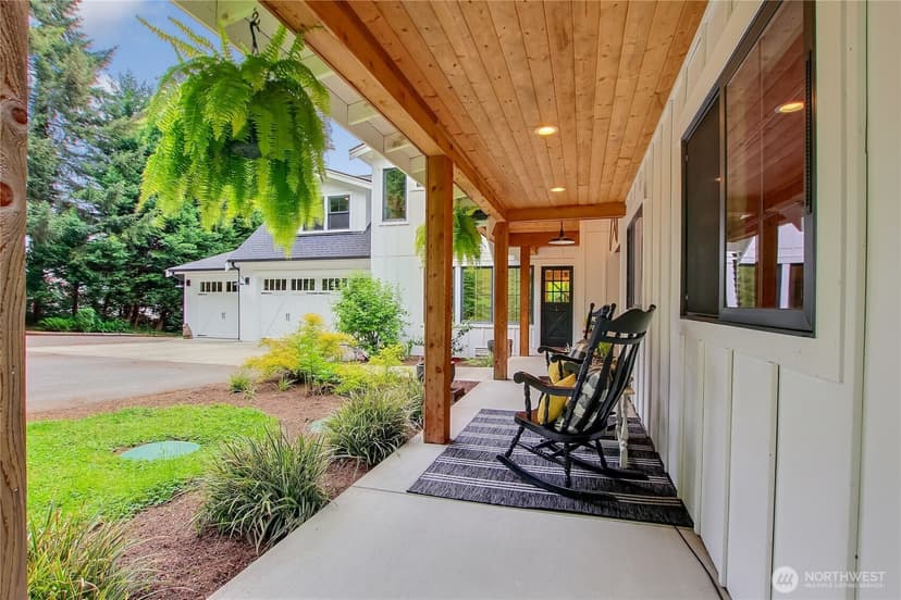 Property photo for 16023 Snohomish Avenue, Snohomish photo 6