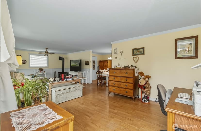 Property photo for 13518 47th Drive NE, Marysville photo 5