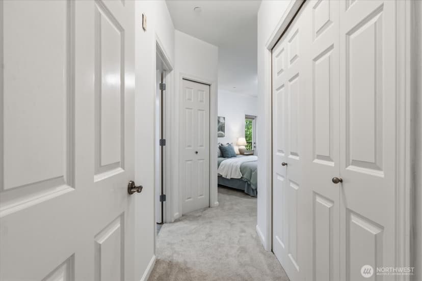 Property photo for 15000 Juanita Drive NE #405, Kenmore photo 20