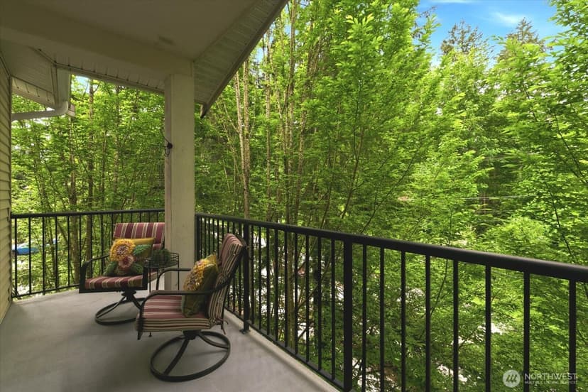 Property photo for 15000 Juanita Drive NE #405, Kenmore photo 13