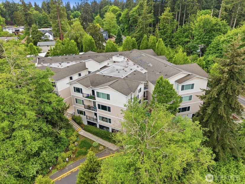 Property photo for 15000 Juanita Drive NE #405, Kenmore photo 37