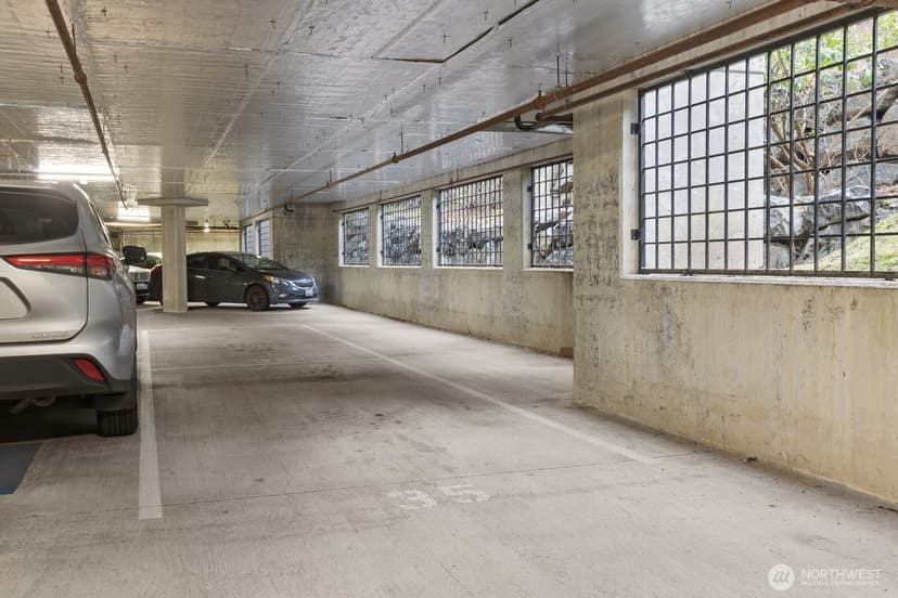 Property photo for 15000 Juanita Drive NE #405, Kenmore photo 33