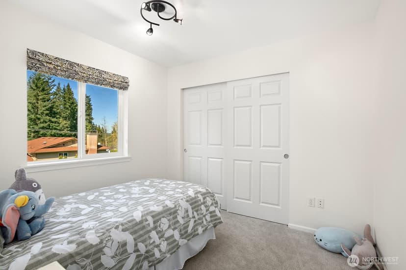 Property photo for 14625 Meridian Drive SE, Lynnwood photo 25