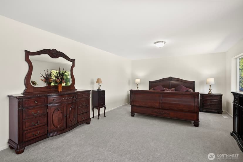 Property photo for 14625 Meridian Drive SE, Lynnwood photo 18