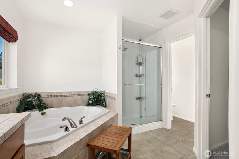 Property photo for 14625 Meridian Drive SE, Lynnwood photo 22
