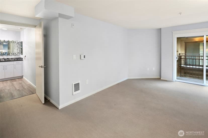 Property photo for 425 Vine Street #614, Seattle photo 14