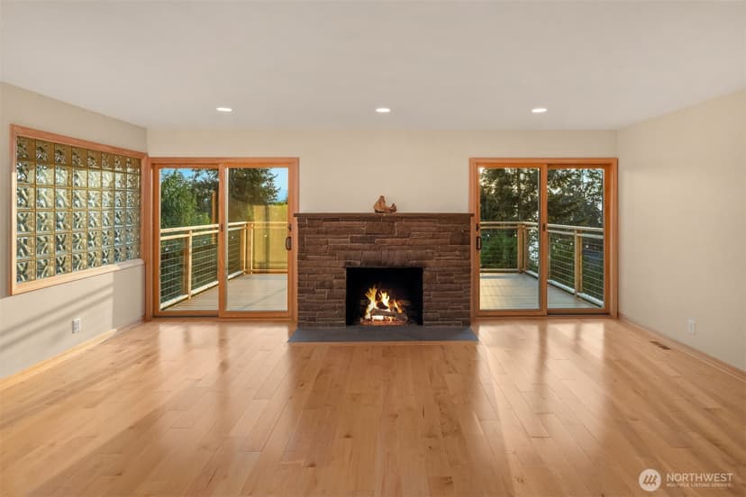 Property photo for 16311 25th Avenue SW, Burien photo 6