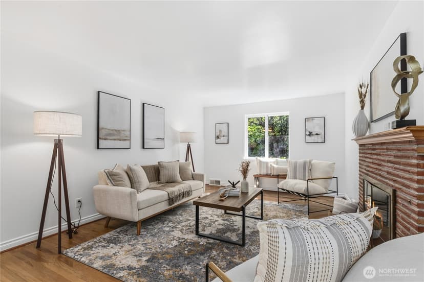 Property photo for 6542 43rd Avenue NE, Seattle photo 15