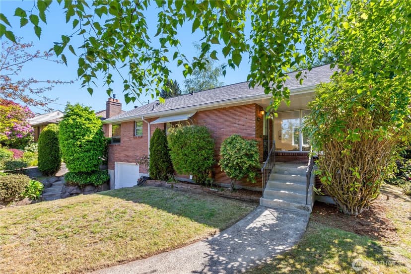 Property photo for 6542 43rd Avenue NE, Seattle