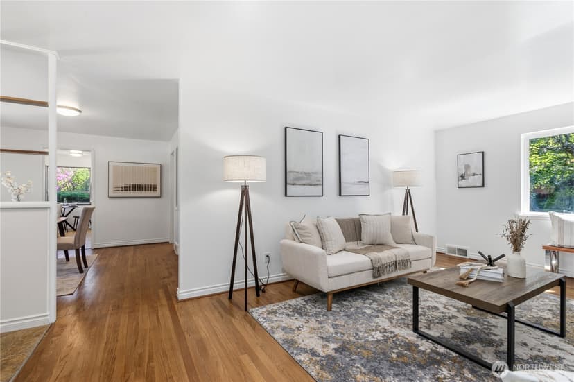 Property photo for 6542 43rd Avenue NE, Seattle photo 16