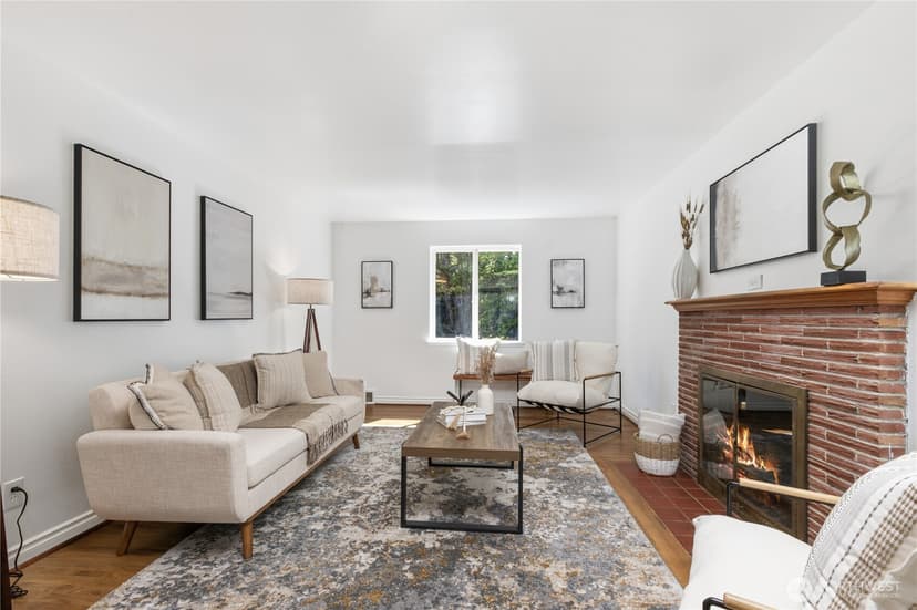 Property photo for 6542 43rd Avenue NE, Seattle photo 14