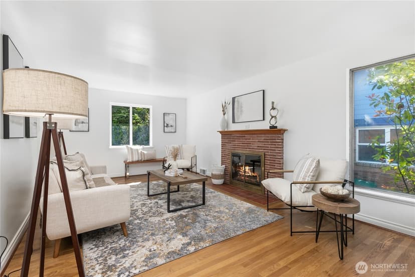 Property photo for 6542 43rd Avenue NE, Seattle photo 13