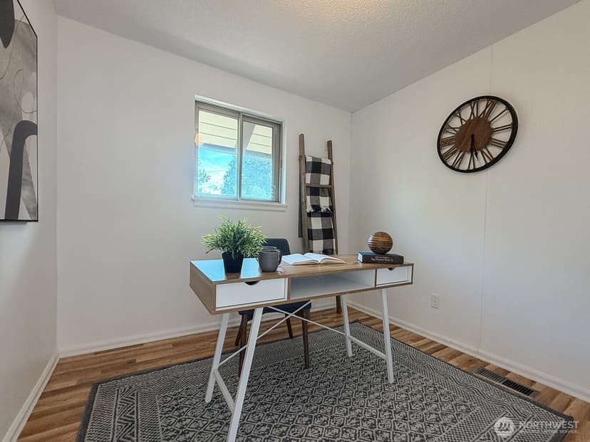 Property photo for 4625 124th Avenue Ct E, Edgewood photo 7