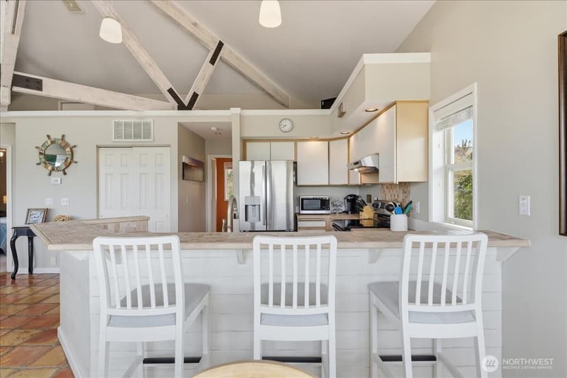 Property photo for 101 Stormy Mountain Way, Chelan photo 9