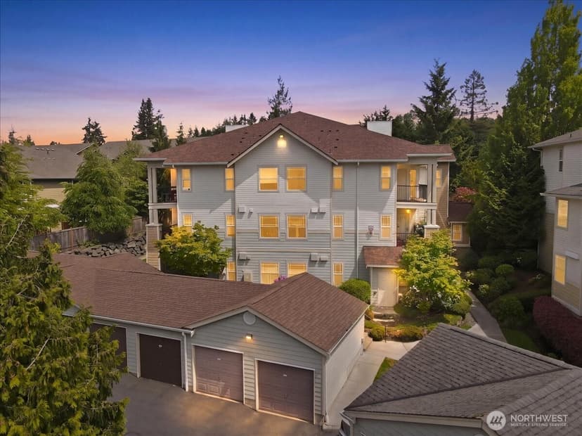 Property photo for 15026 40th Avenue W #12-202, Lynnwood